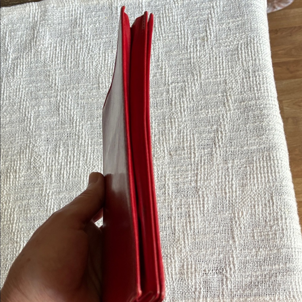 Gucci rare vintage Red wallet/Clutch - Picture 7 of 12